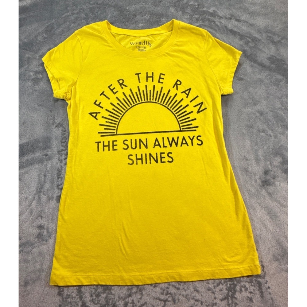 Wound Up Yellow After The Rain The Sun Always Shines Graphic Tee LG 11-13 Shirt
